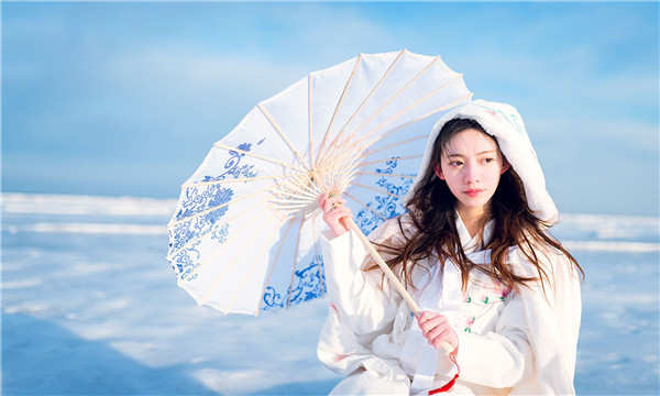 隆阳试管代怀生子多少钱一个？助孕之路的费用分析与方案选择