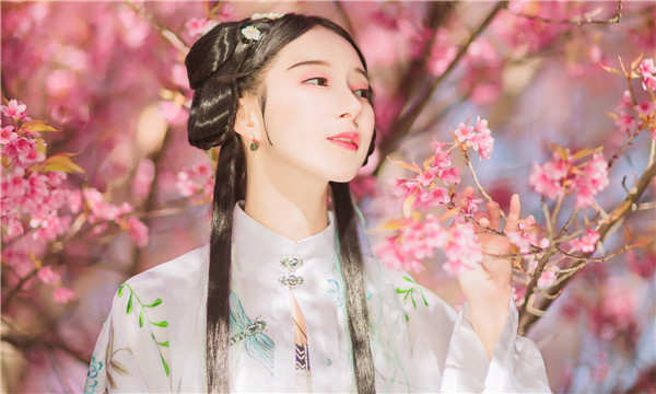 隆阳供卵试管婴儿：助您实现家庭梦想的科学方案
